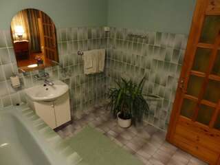 Гостевой дом White Villa Таллин Люкс-7
